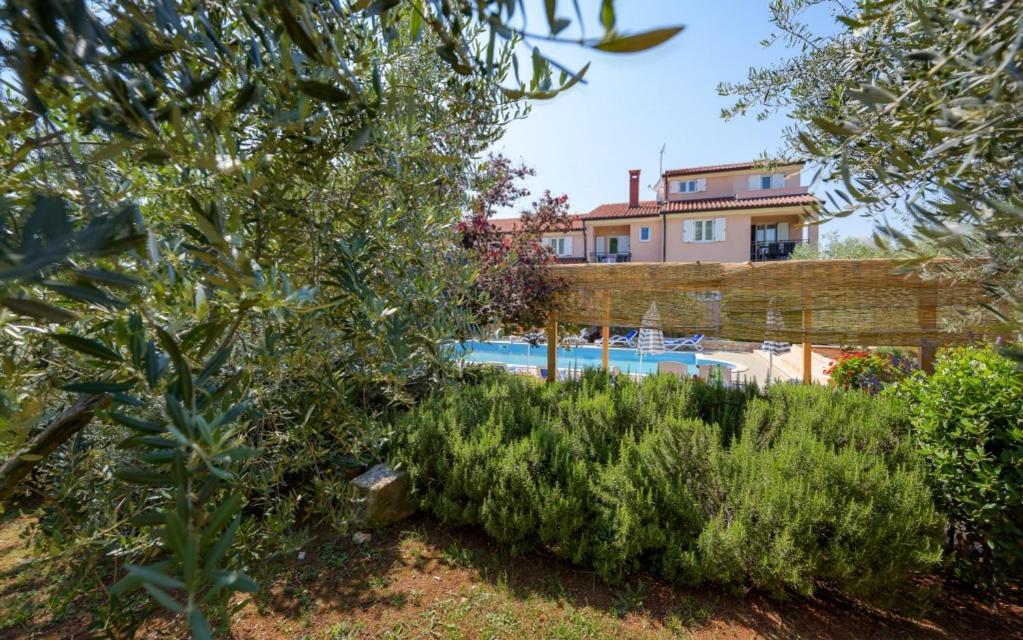 Villa Franka 113 Basanija Exterior photo